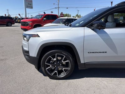 2026 Jeep Cherokee Overland