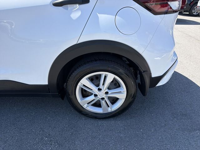 2023 Nissan Kicks S