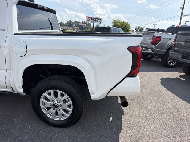 2025 Toyota Tacoma 4WD SR5