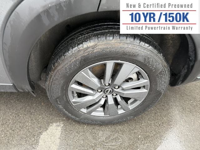 2025 Nissan Pathfinder SV 4WD