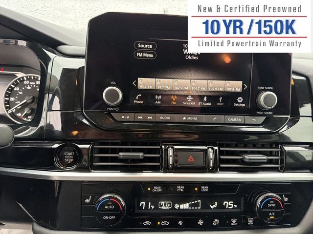 2025 Nissan Pathfinder SV 4WD