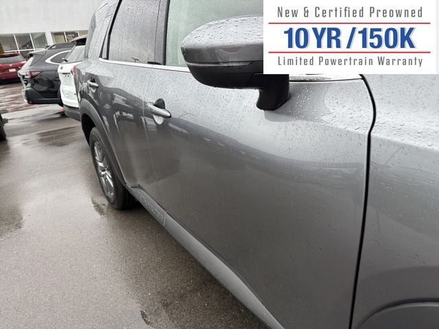 2025 Nissan Pathfinder SV 4WD