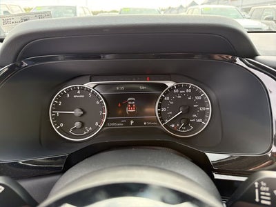 2024 Nissan Pathfinder SL