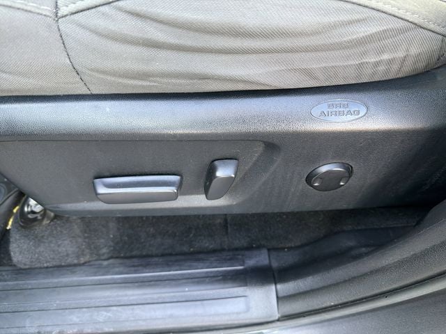 2017 Toyota Tundra SR5 5.7L V8