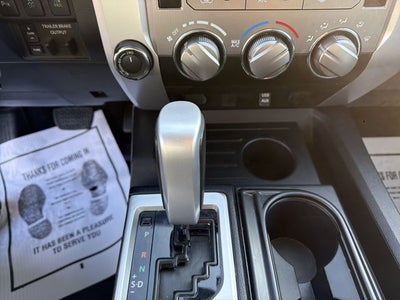 2017 Toyota Tundra SR5 5.7L V8