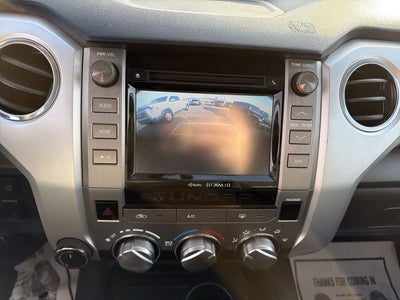 2017 Toyota Tundra SR5 5.7L V8