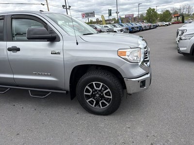2017 Toyota Tundra 4WD SR5