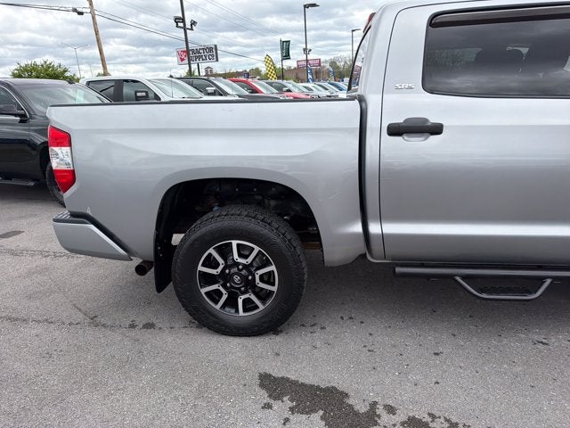 2017 Toyota Tundra 4WD SR5