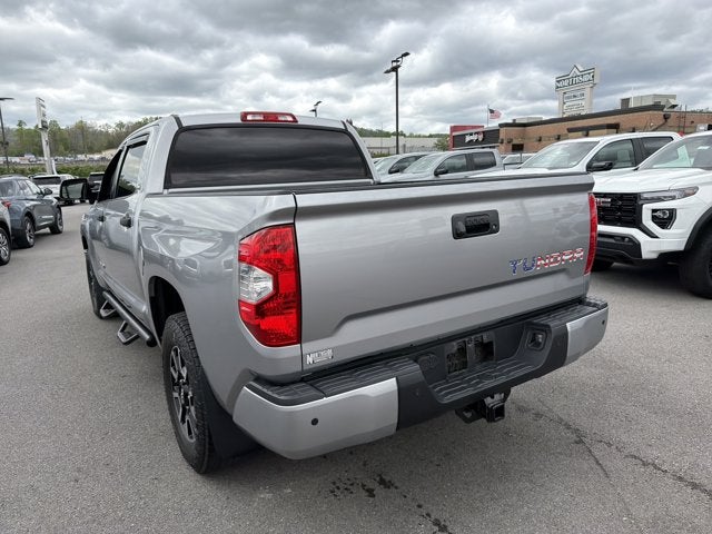 2017 Toyota Tundra 4WD SR5
