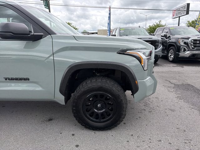 2025 Toyota Tundra 4WD SR5