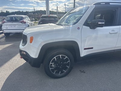 2023 Jeep Renegade Trailhawk