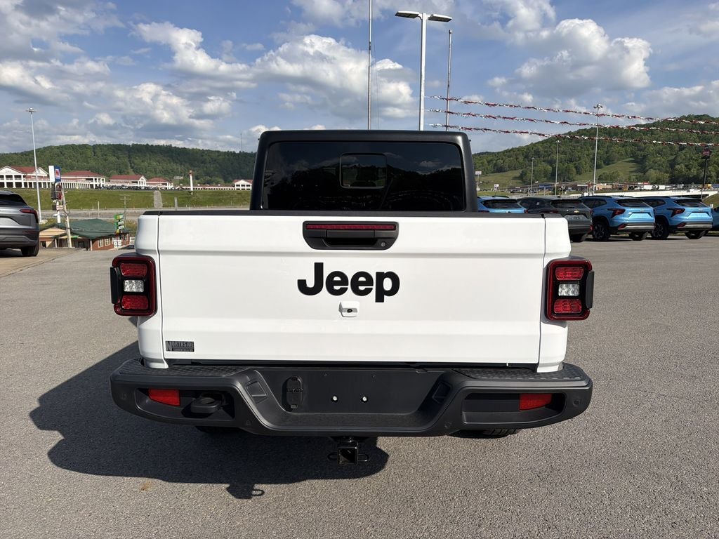 2024 Jeep Gladiator Sport