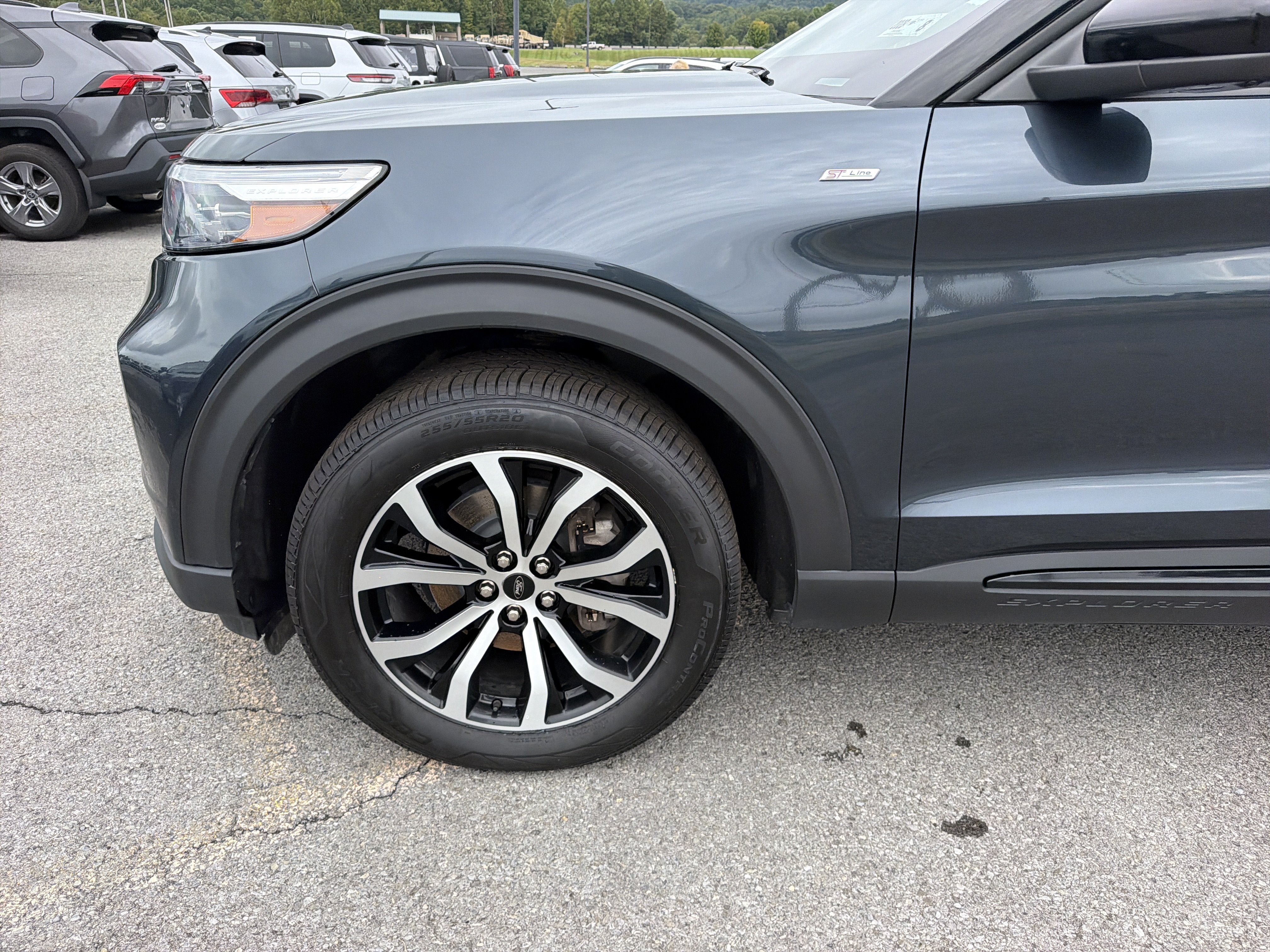 2023 Ford Explorer ST-Line