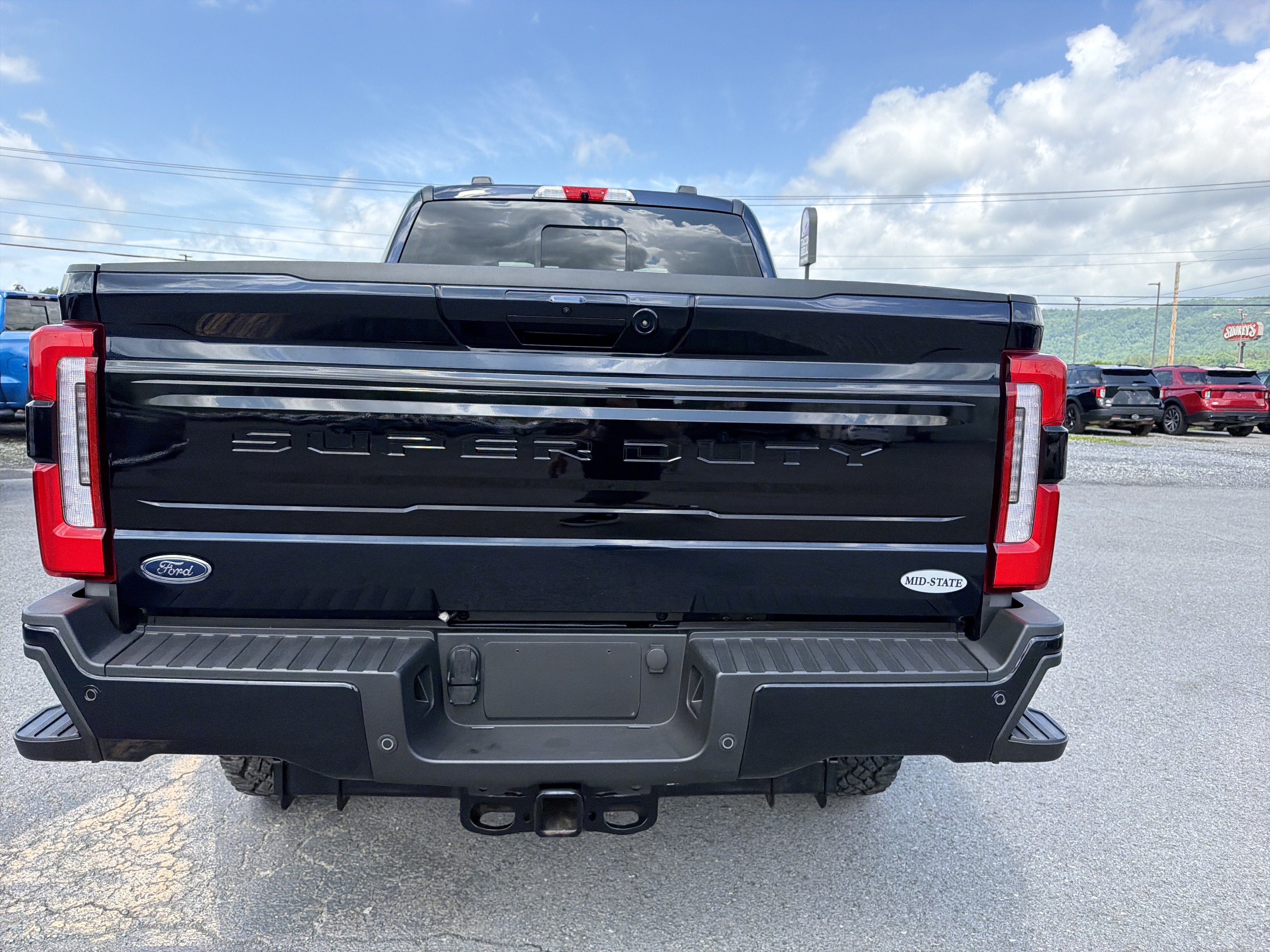 2025 Ford Super Duty F-250 SRW Platinum