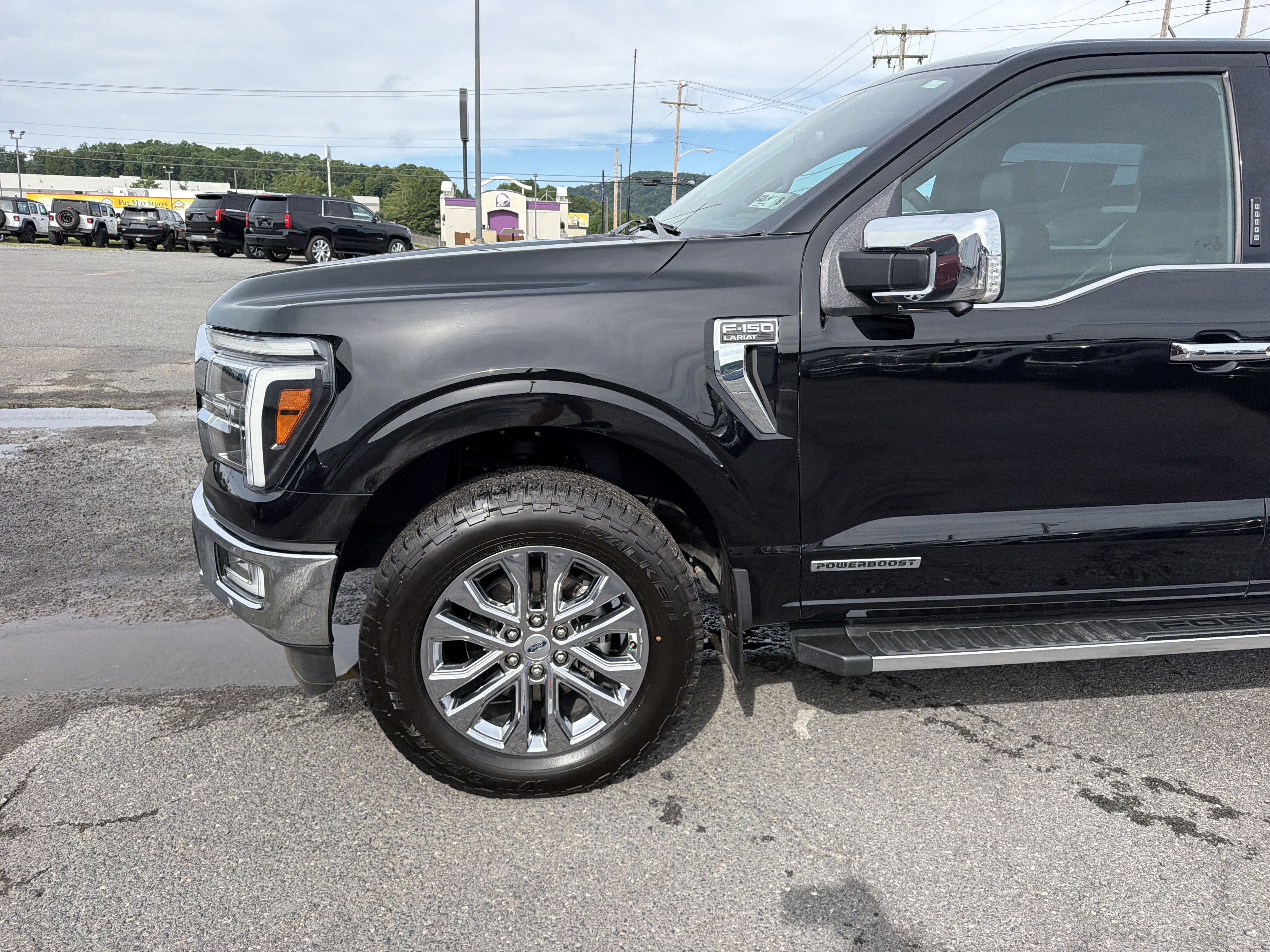 2024 Ford F-150 LARIAT