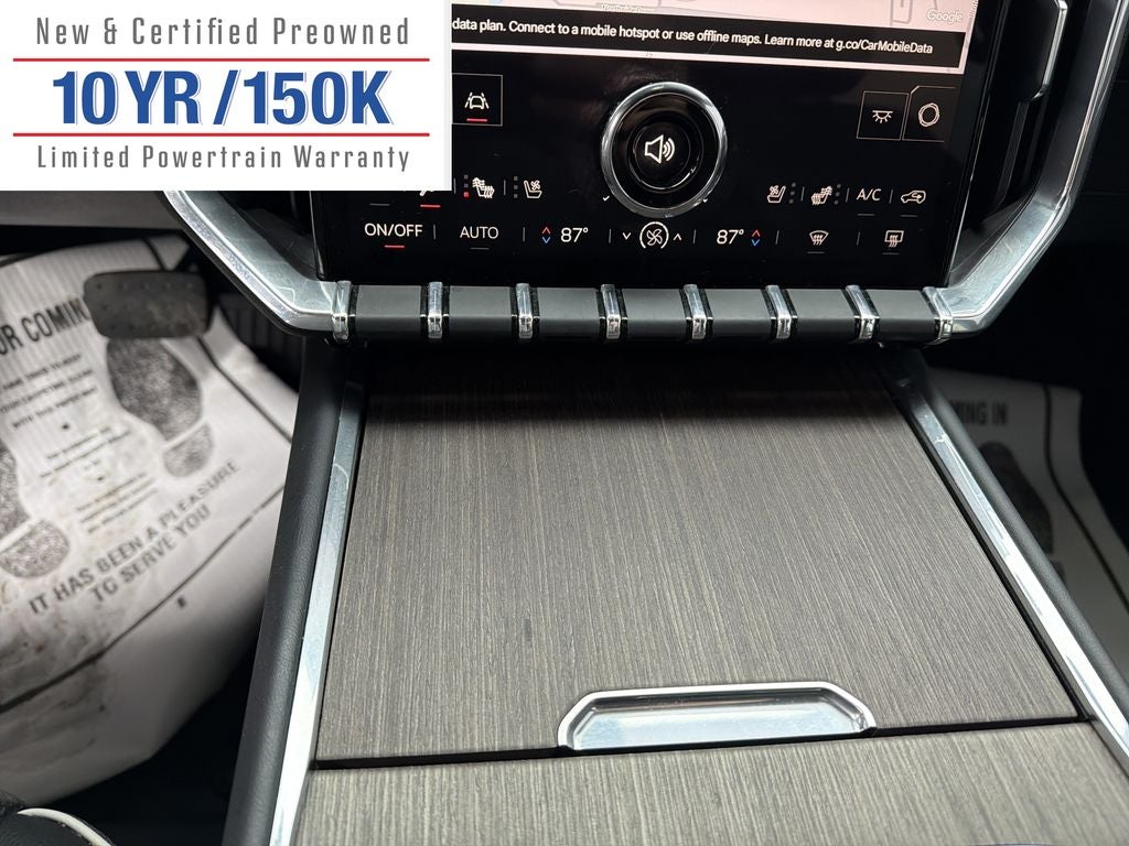 2024 GMC Acadia Denali