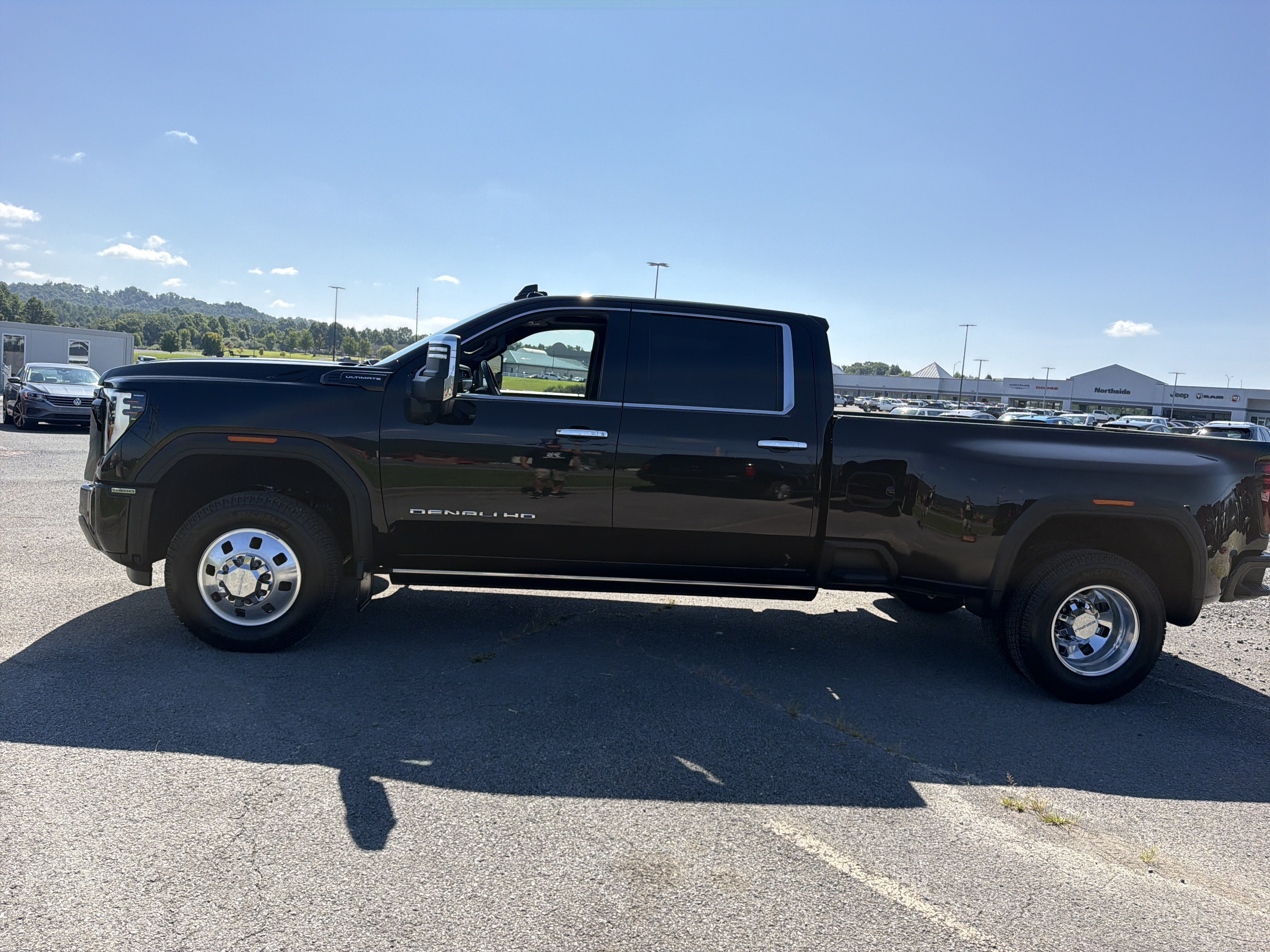 2025 GMC Sierra 3500HD Denali Ultimate