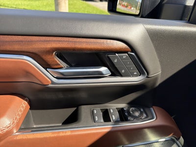 2025 GMC Sierra 3500HD Denali Ultimate
