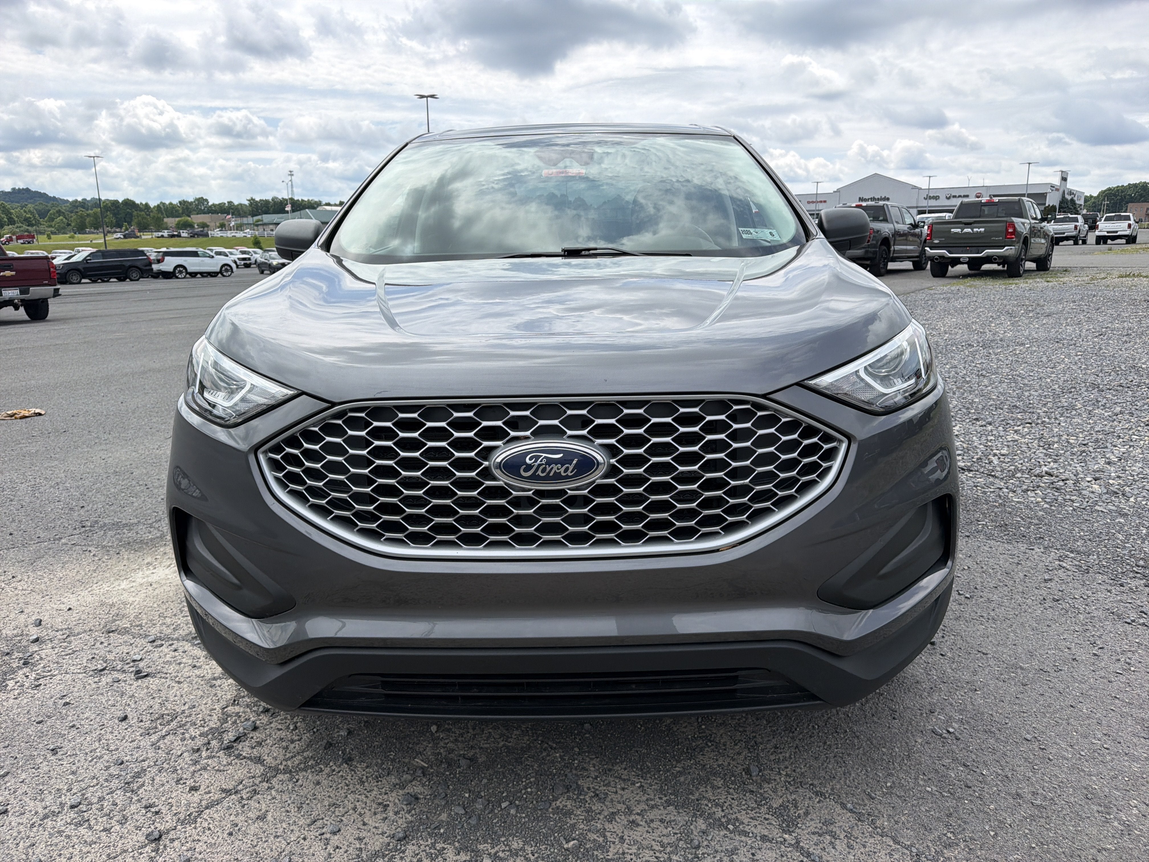 2024 Ford Edge SE