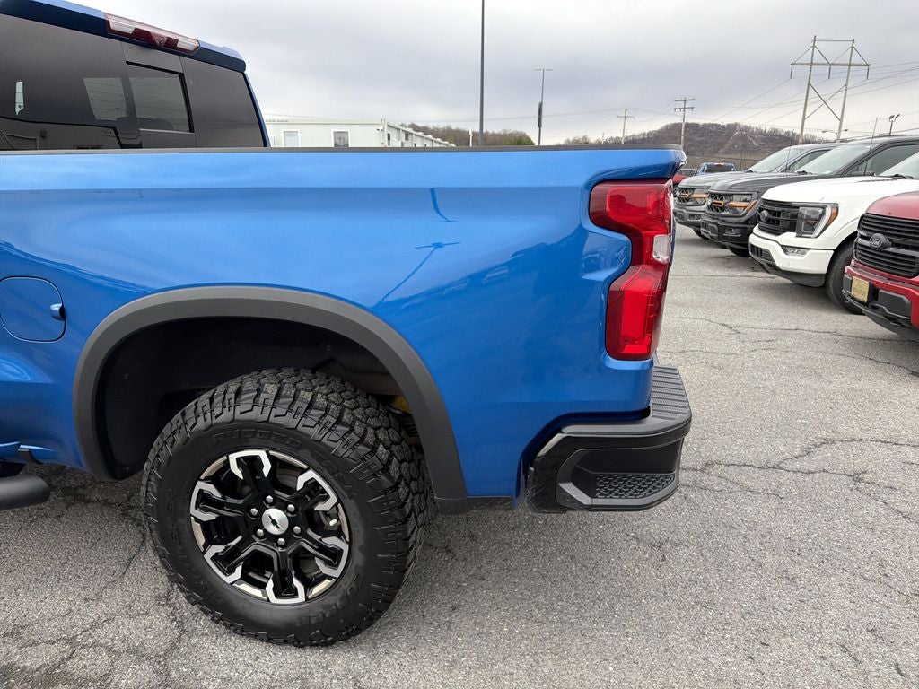 2023 Chevrolet Silverado 1500 ZR2