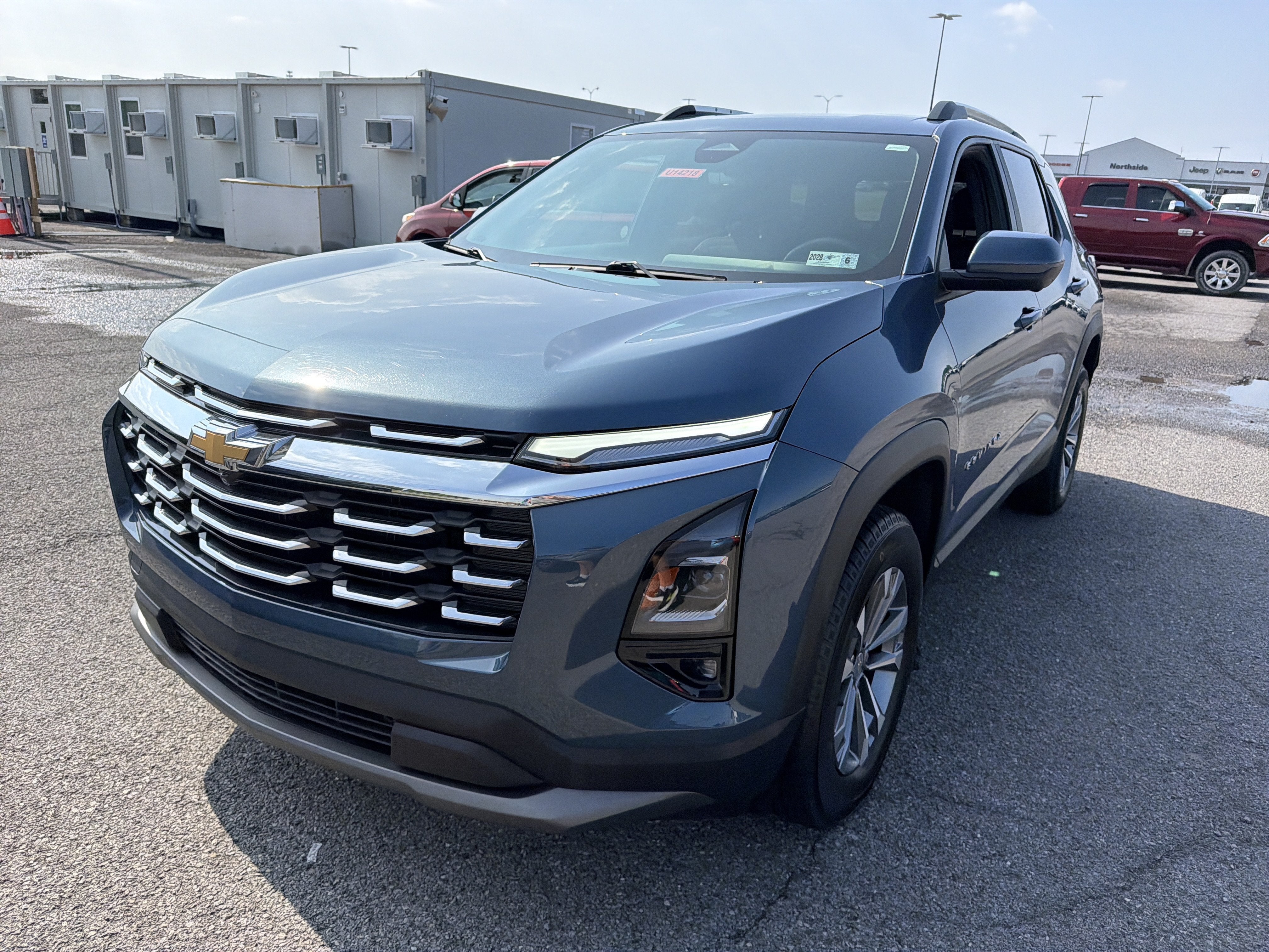 2025 Chevrolet Equinox AWD LT