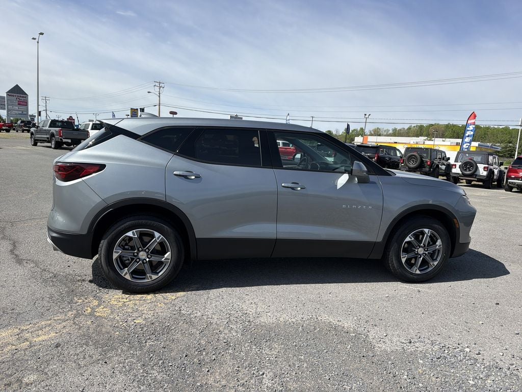 2025 Chevrolet Blazer LT