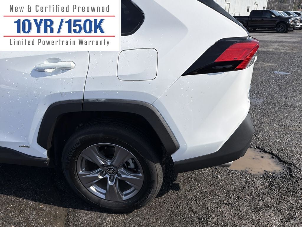 2025 Toyota RAV4 Hybrid XLE